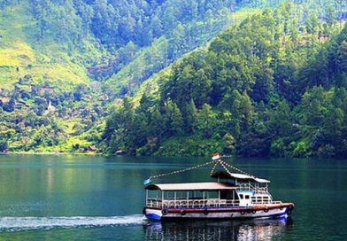 Paket wisata danau toba